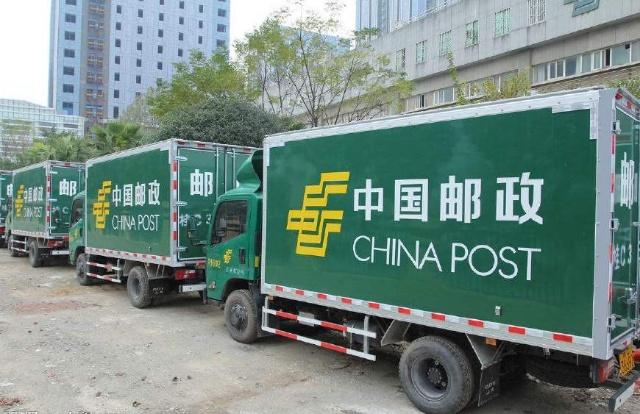 中国邮政开始发威了,各大快递迎来新挑战,网友:赶快告诉家人!